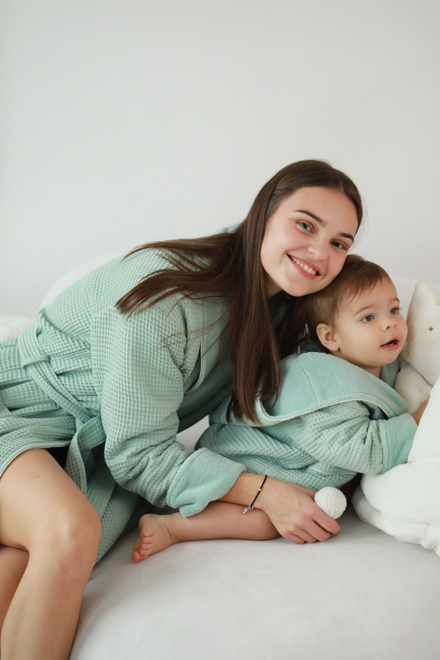 Everyday by Roberta cozy bathrobe for mom and child in mint colour