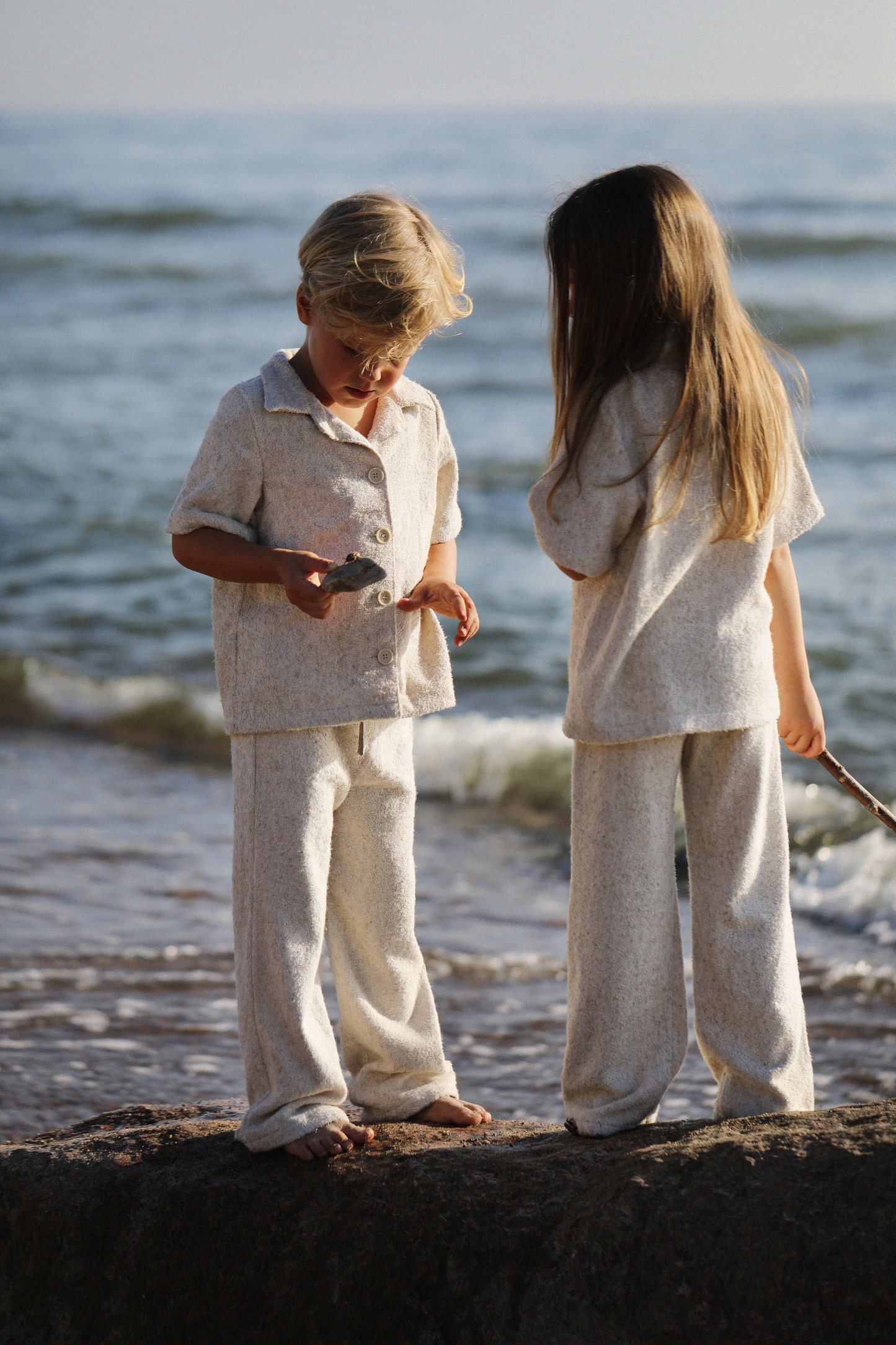 Everyday_by_Roberta-kids-shirt-natural-hemp-fabric
