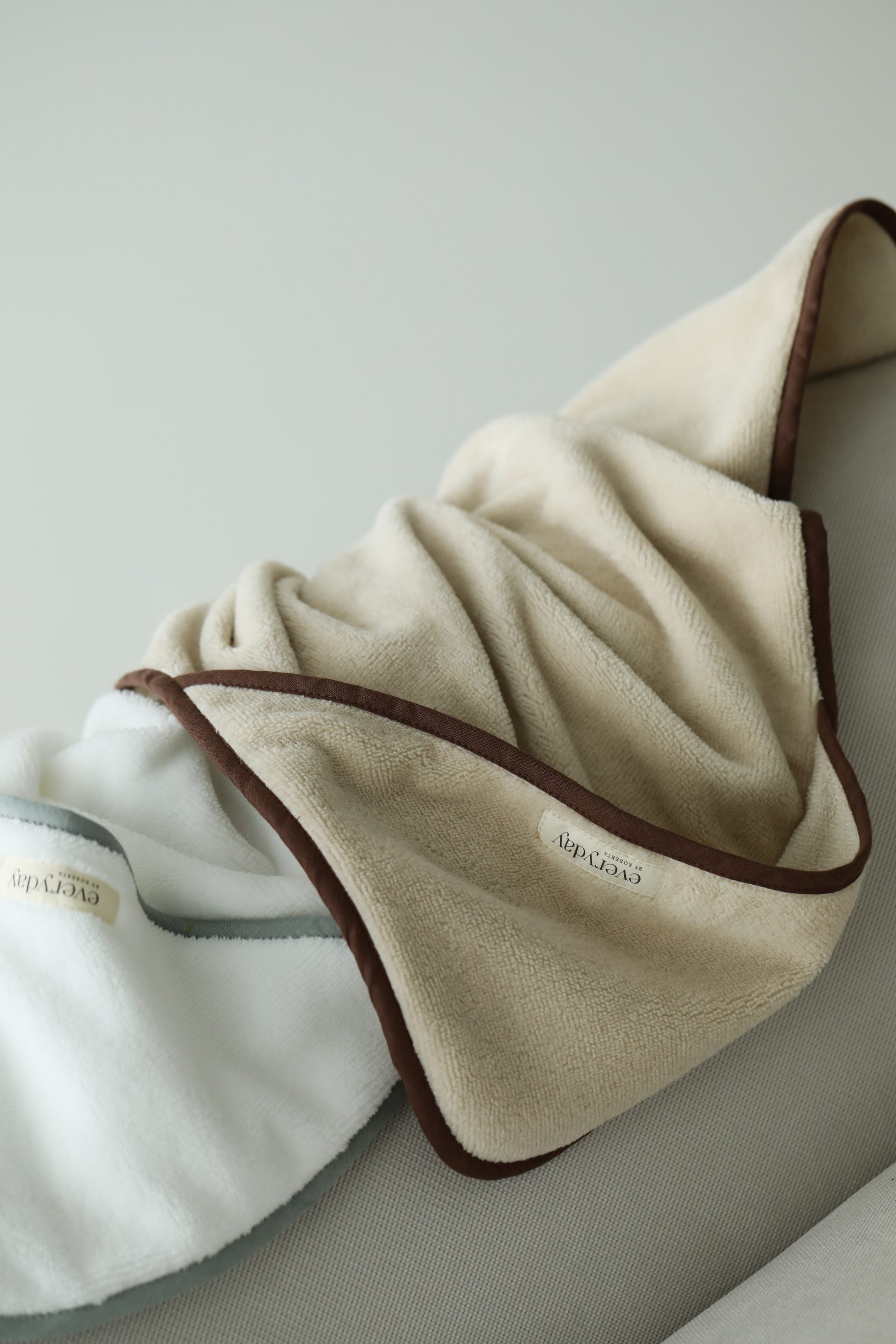 Everyday by Roberta hooded towel from bamboo fabric