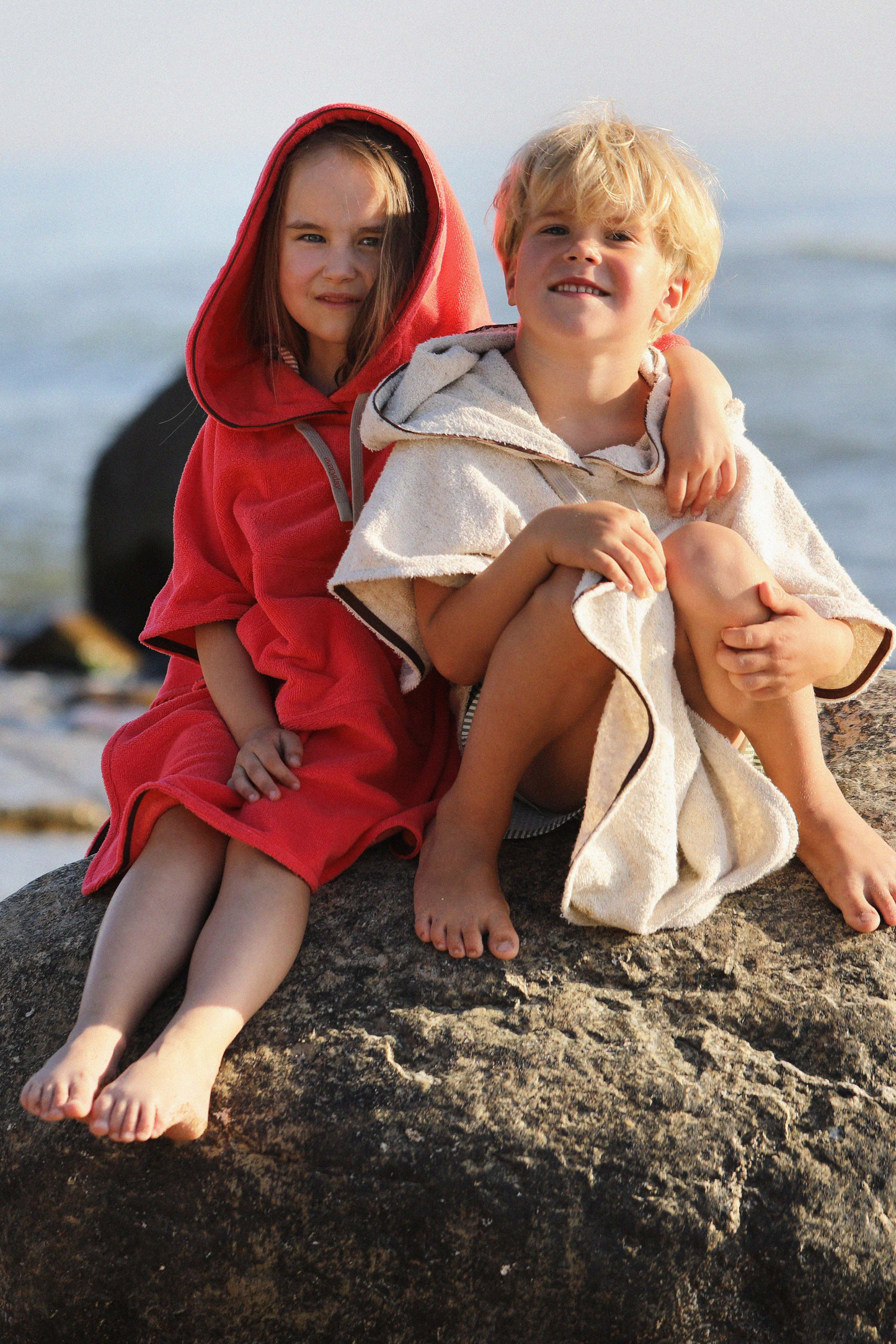 Everyday by Roberta kids bamboo and cotton fabric poncho for the beach