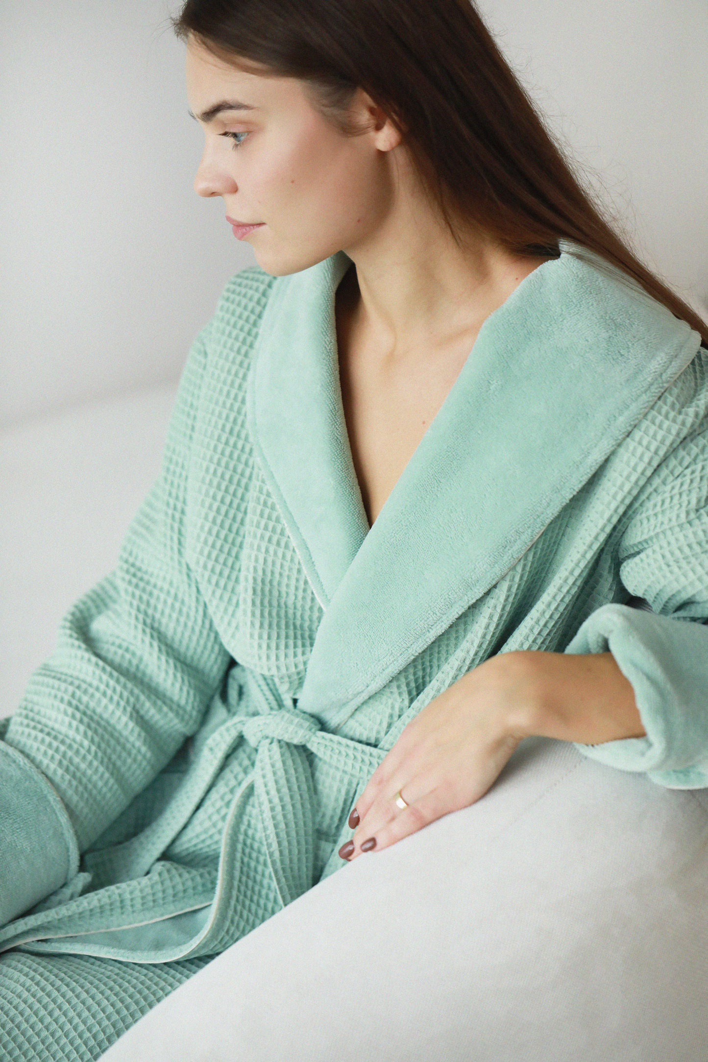 Everyday by Roberta women's cozy, double-sided bathrobe in mint colour