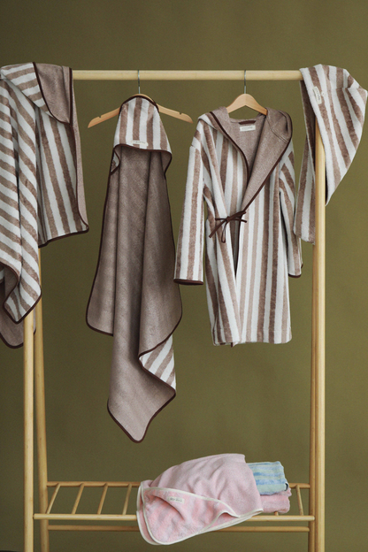 Striped hooded towel for babies