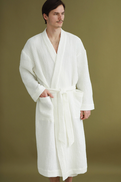 Unisex honeycomb robe