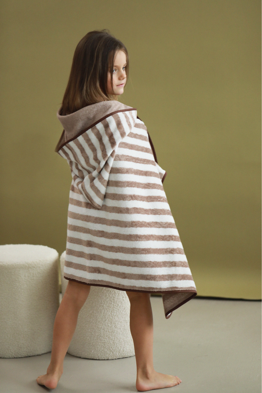 Kids hooded towel