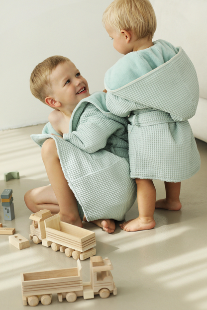kids-baby-bathrobe-mint-color-everyday-by-roberta